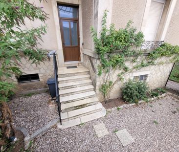 Location Appartement 4 pièces 77m² - Photo 3