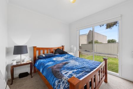 Spacious Two-Bedroom Unit in a Prime Sunbury Location - Photo 5