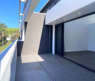 Luxury Apartment Living - Photo 2