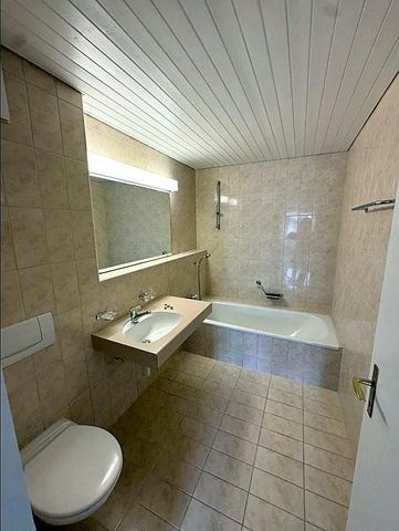 Stilvolle Dachwohnung mit Charme - Foto 3