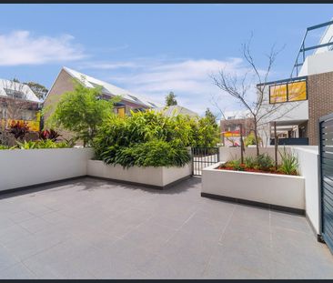 Modern and Luxury 2 Bedroom Apartment - Photo 6