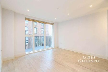 Memorial Avenue, Slough, Berkshire, SL1 - Photo 4