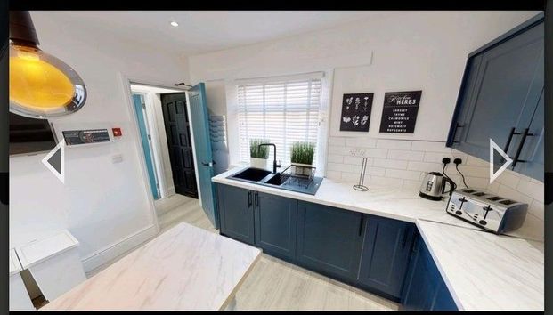5 bedroom house to rent - Photo 1