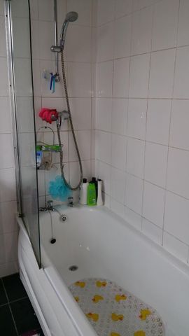 4 bedroom terraced house to rent - Photo 4