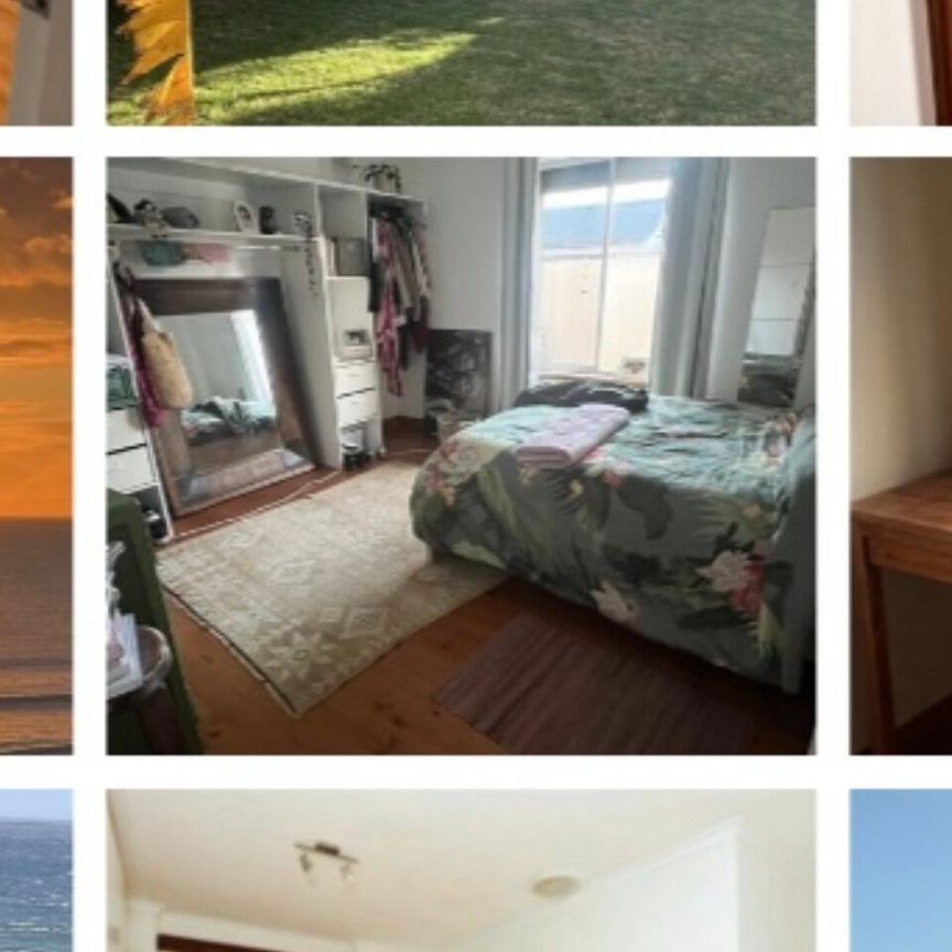 Port Noarlunga South - Photo 2