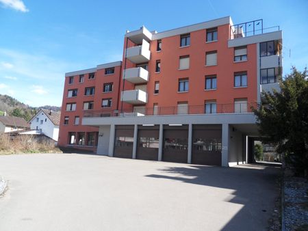 Helle und gemütliche 2.5-Zimmer-Wohnung mit einladender Terrasse - Photo 5