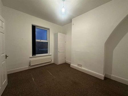 Victoria Road, Crosby, L23 - Photo 4