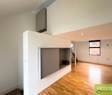 2 bedroom terraced house to rent - Photo 2