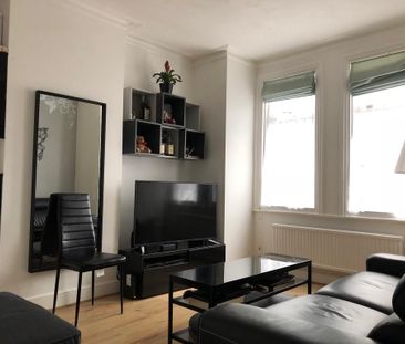 1 Bed Flat, Fortescue Road, SW19 - Photo 6