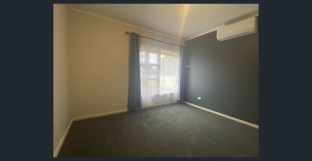 Spacious Family Home with Rumpus Room in Smithfield Plains - Photo 5