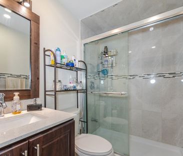 For Lease - 9 Hawkins Court, Brampton, Ontario - Photo 1