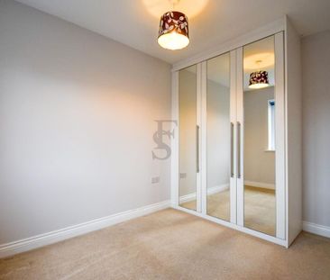 3 bedroom semi-detached house to rent - Photo 3