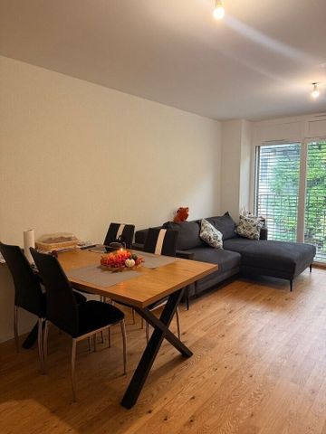 Just a stone's throw from the center - Photo 2