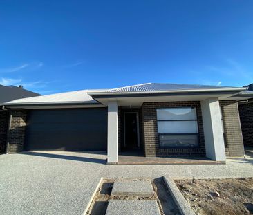 18 Carissa Avenue, Riverlea Park, SA 5120 - Photo 1