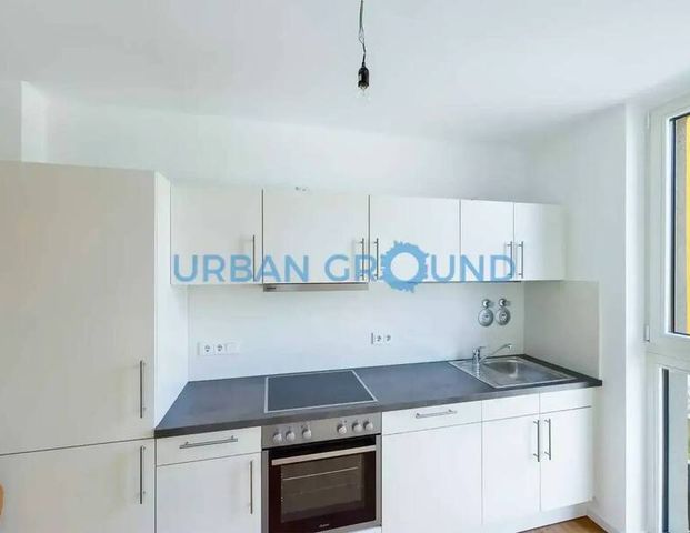 3 möblierte Zimmer Wohnung mit Einbauküche und Balkon - Photo 1