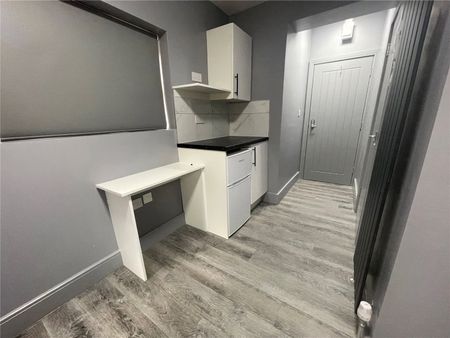 1 bedroom property to rent - Photo 3