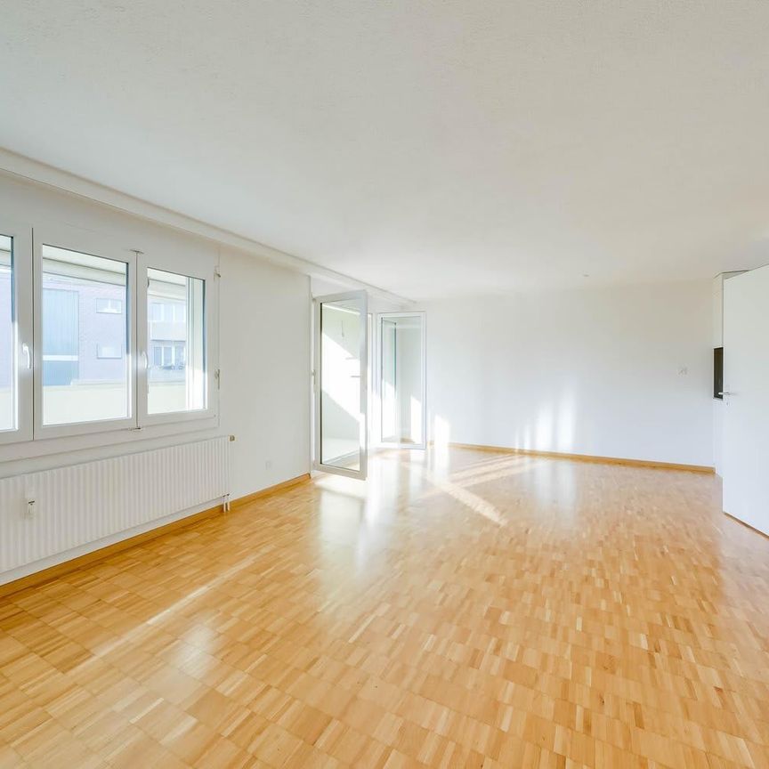 4.5 Zimmer, 101 m², 1. Stock - Photo 1