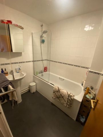 1 Bed Flat, Water Lane, SE14 - Photo 5