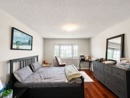 For Lease - 6897 Bansbridge Crescent, Mississauga, Ontario - Photo 4