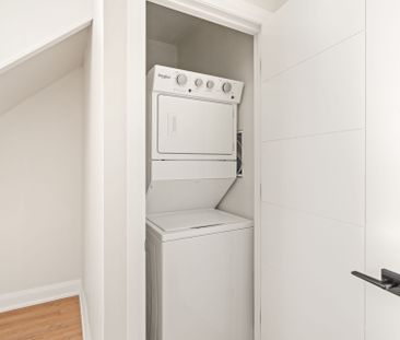 For Lease - 10 MCARTHUR Avenue Unit# 002, Vanier and Kingsview Park... - Photo 3