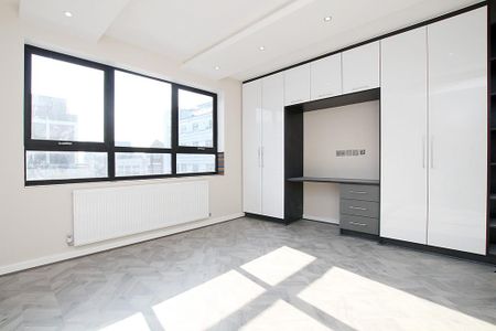 3 bedroom apartment to rent - Photo 5