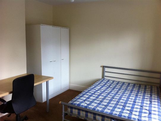 4 bedroom townhouse to rent - Photo 1