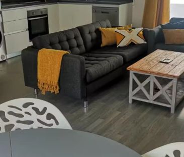 Apartamento de alquiler en Calle Castilla, 35, Triana Casco Antiguo - Photo 1