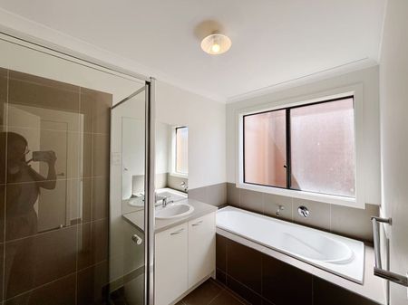 Modern Family Living in a Quiet Wyndham Vale Pocket - Photo 5