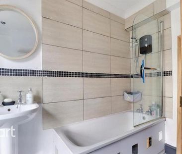 2 bedroom terraced house to rent - Photo 6