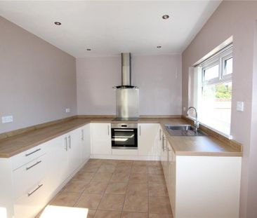 2 bedroom house to rent - Photo 3