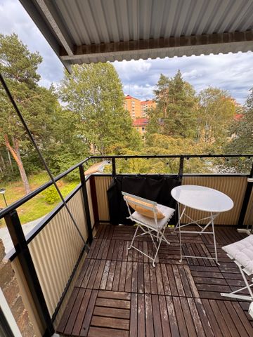 Gullmarsvägen, Årsta - Photo 2