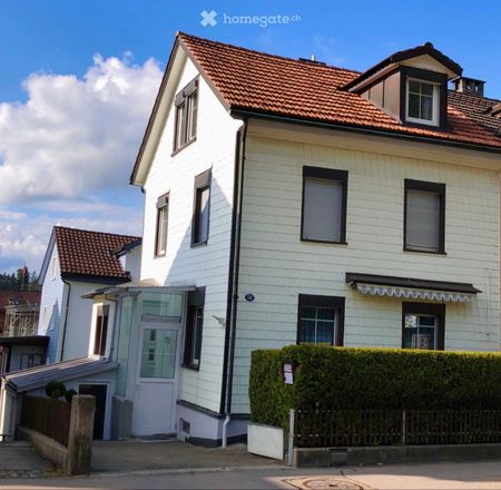 Charmantes Haus an zentraler Lage in St. Gallen zu vermieten - Photo 3