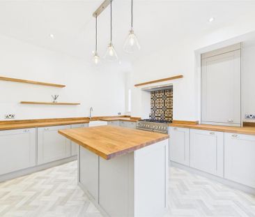 3 bedroom end of terrace house to rent - Photo 6