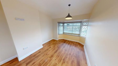 3 bedroom semi-detached house to rent - Photo 4