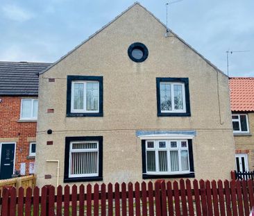 2 bedroom ground floor flat to rent - Photo 5