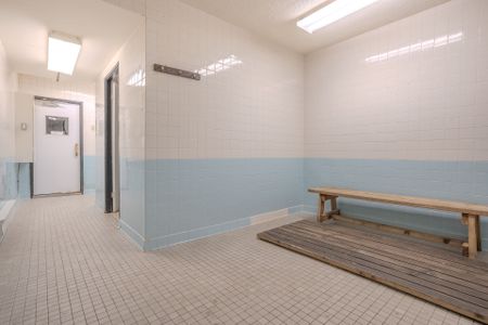 For Lease - 975 Warwick Court Unit# 1608, Burlington, Ontario - Photo 2