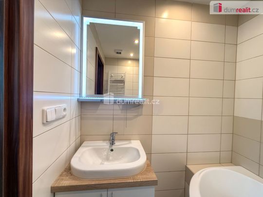 Pronájem bytu 2+1 60 m² - Фото 1