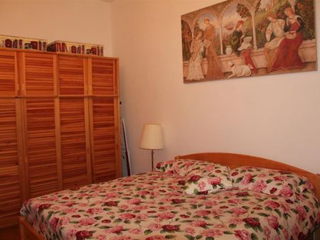 Pronájem bytu 3+1 117 m2 - Fotografie 3