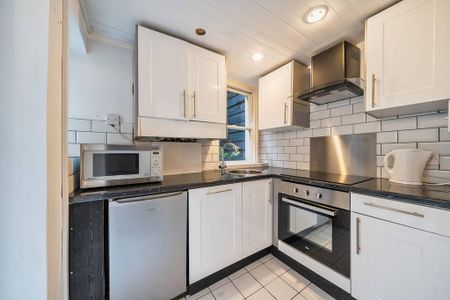 1 bedroom flat to rent - Photo 2