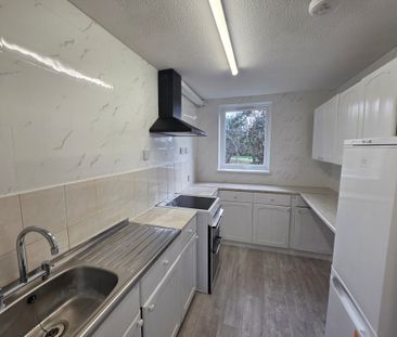 Bohemia, HP2 5RW, Hemel Hempstead - Photo 4