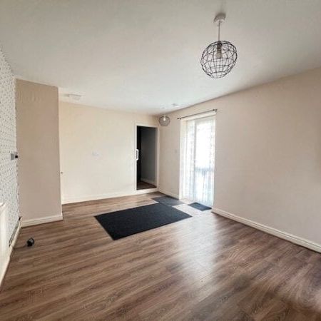 Meadow Side, Ammanford, SA18 - Photo 1