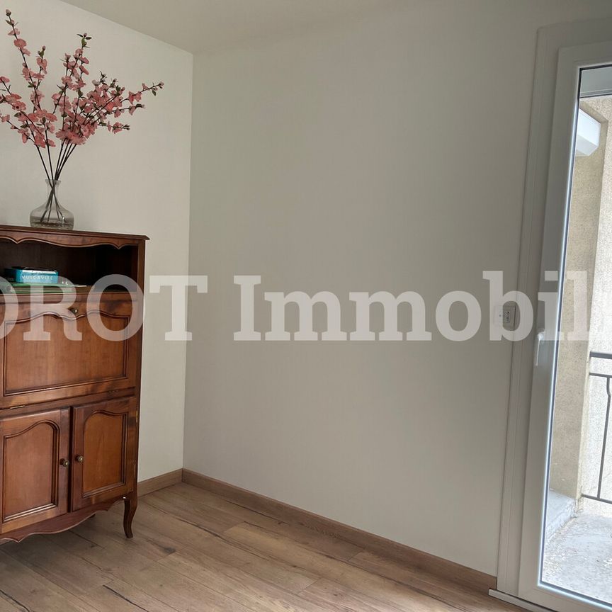 Location Maison 5 pièces 140m² LAMASTRE 07270 - Photo 1