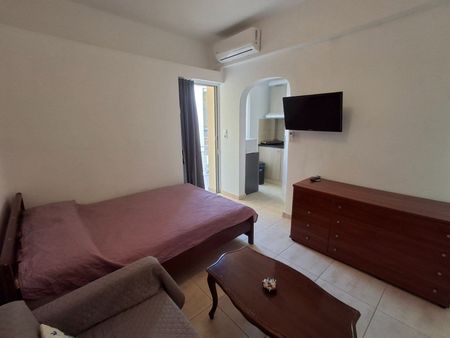 Studio/Γκαρσονιέρα για ενοικίαση Κέντρο (Παλαιά Φώκαια) - Φωτογραφία 5
