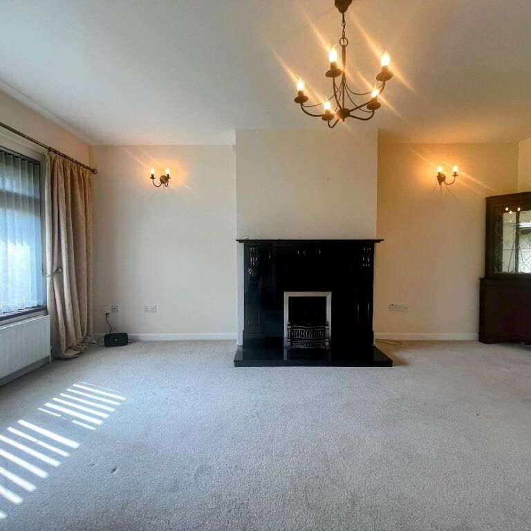 14 Henderson Park, Waterside, Derry/Londonderry, BT47 6US - Photo 1