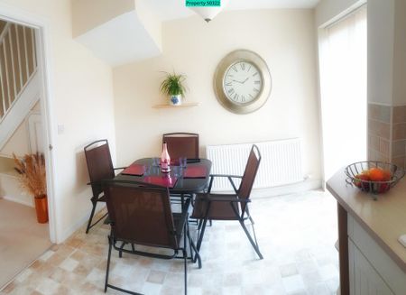 2 bedroom terraced house to rent - Photo 2