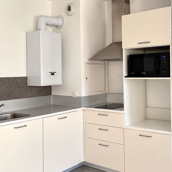 Appartement à louer 2 pièces • 47 m 2 Marseille 13 - Photo 1