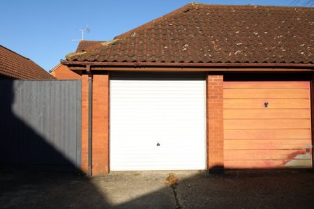 Pascal Way, Letchworth Garden City, Hertfordshire - Photo 3