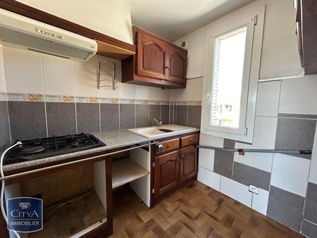 Location Appartement 3 pièces 43m² CARPENTRAS 84200 - Photo 4