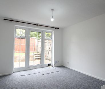 1 bedroom end of terrace house to rent - Photo 2