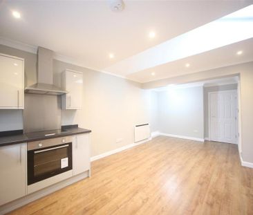 1 bedroom maisonette to rent - Photo 3